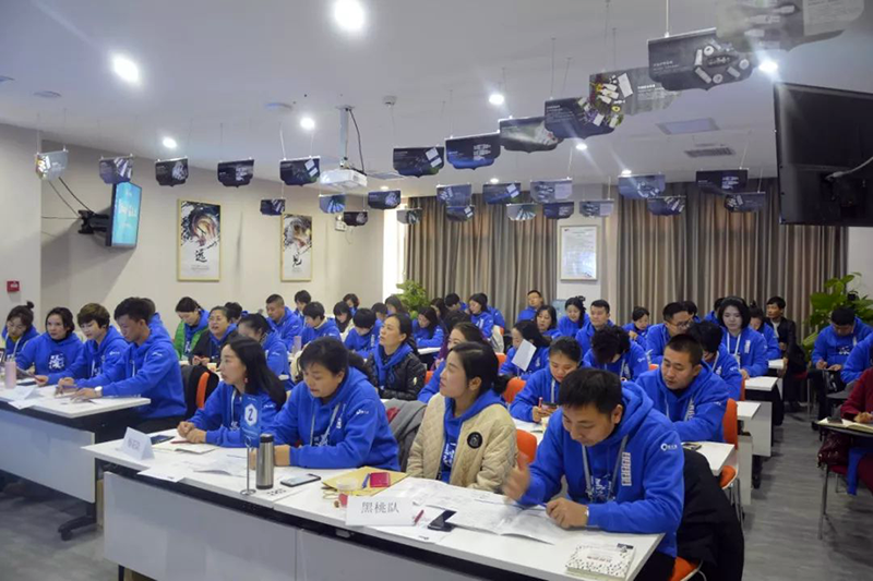 黑奥秘头皮管理学院